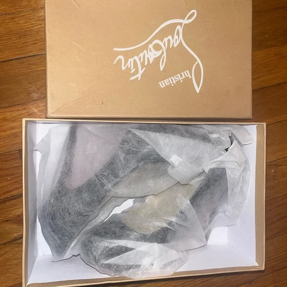 Christian Louboutin Black Leather Pumps - Picture 3 of 4